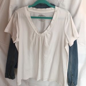 Venezia White V Neck Pleated T-shirt